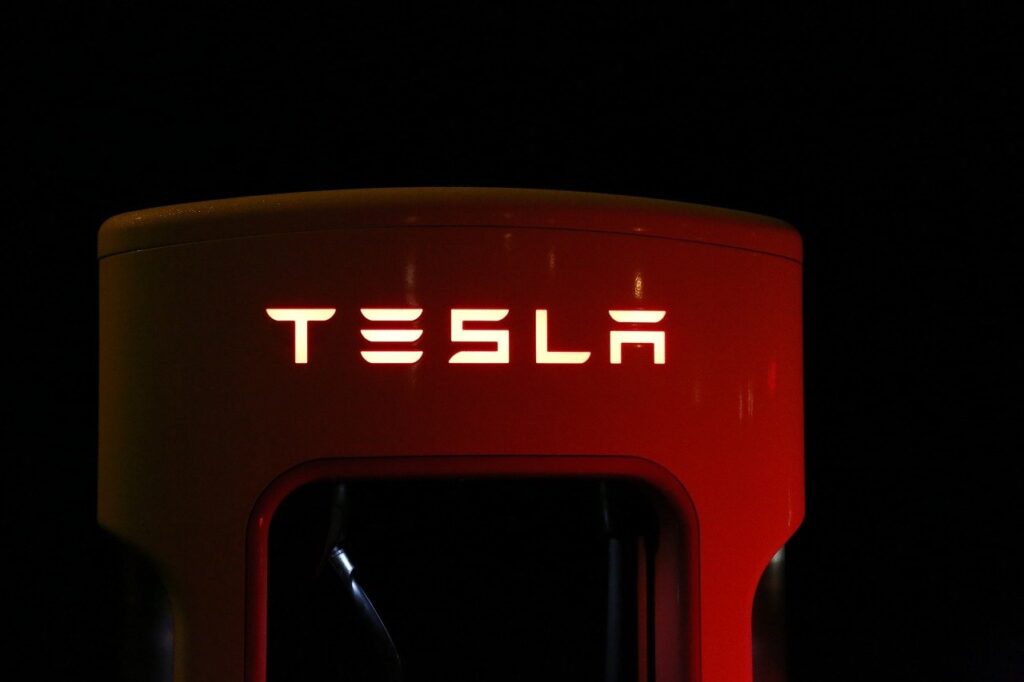 Tesla bitcoin