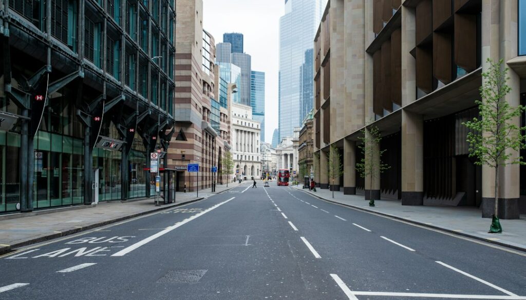 London city skyline with financial buildings