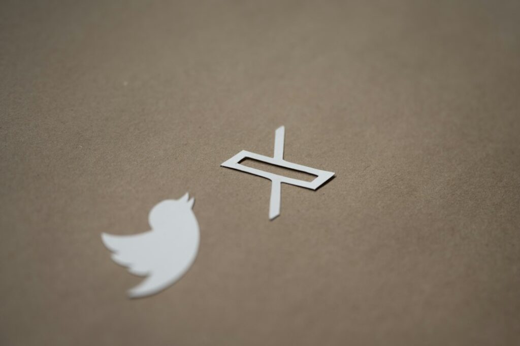 X (Twitter) logo representing the social media platform where Garda accounts were hacked